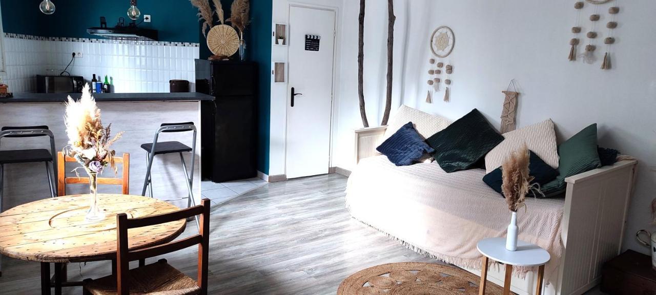 L'Appartement 7 - Centre Ville-Parking-Tv-Wifi Tarbes Exterior foto
